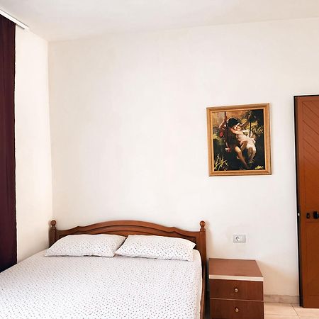 Ibras House 호텔 Durrës 외부 사진