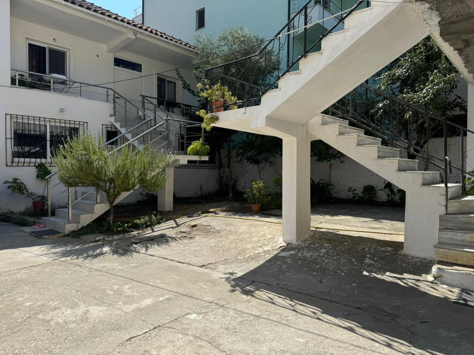 Ibras House 호텔 Durrës 외부 사진